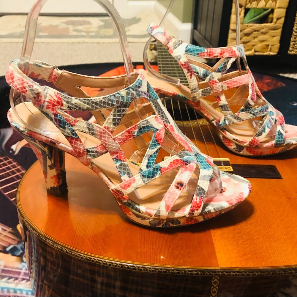 Naturalizer Snake Pattern Heeled Sandals! - image 5
